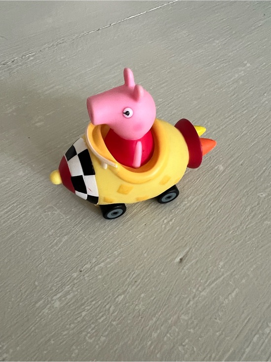 Peppa pig Other - 2003 Peppa Pig Mini Buggy Peppa In Yellow Rocket Vehicle